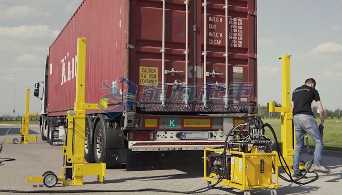 集裝箱頂升系統案例圖片